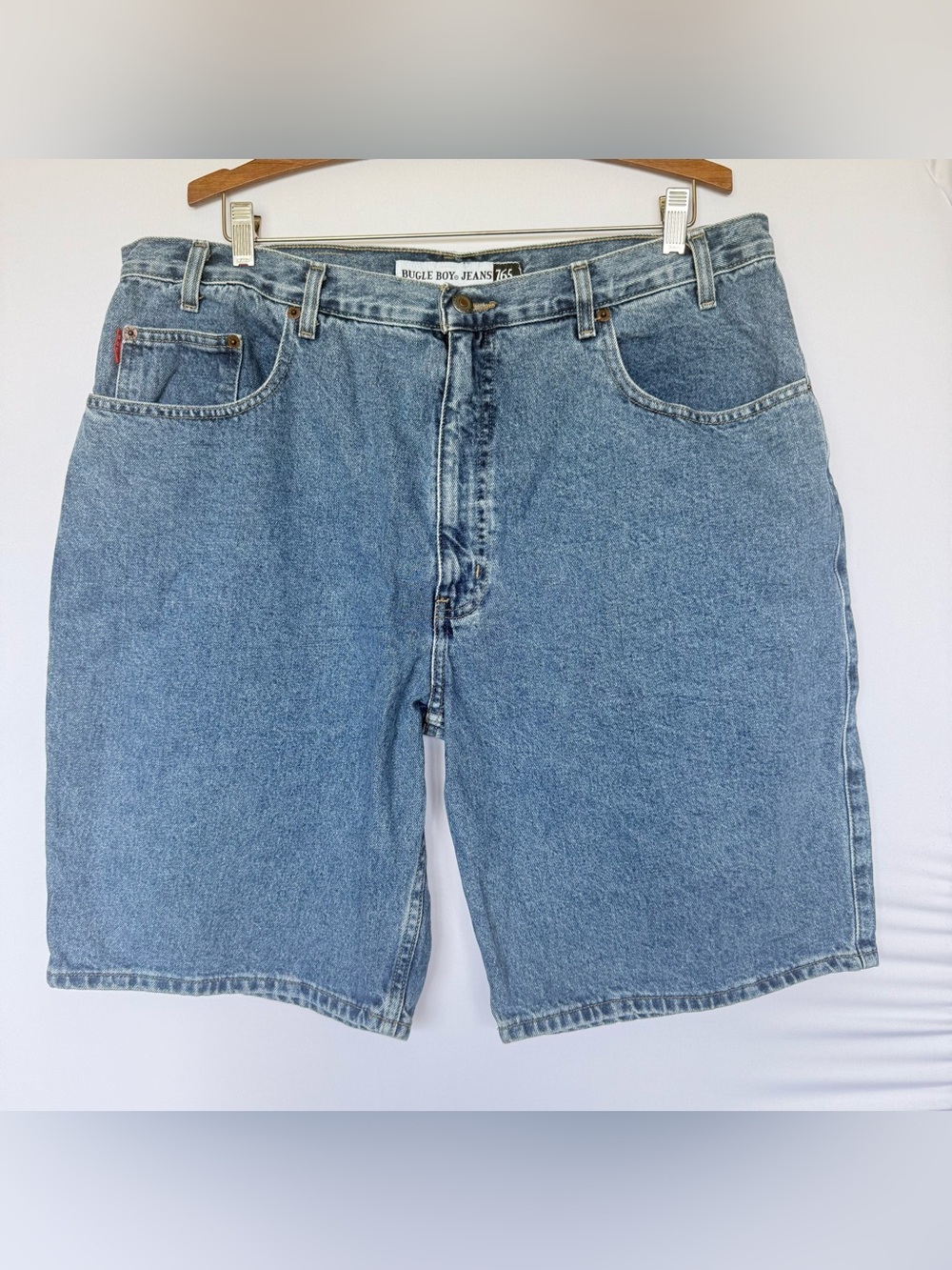 Bugle Boy 765 Medium Wash 100% Cotton Blue Denim Baggy Jean Shorts 22” Vintage